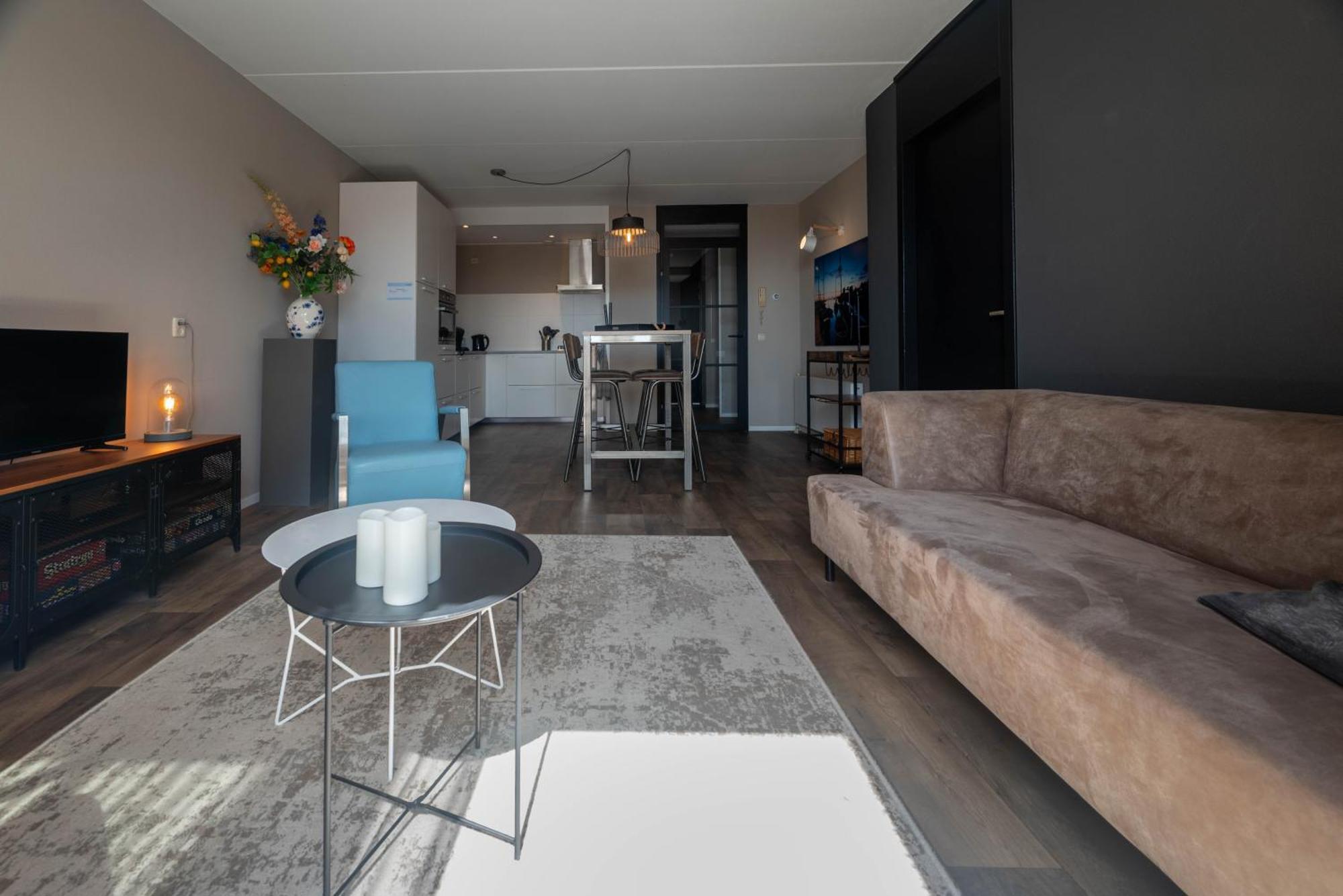Zuiderzeestate 35, Prachtig Appartement Aan Het Ijsselmeer Makkum Bagian luar foto