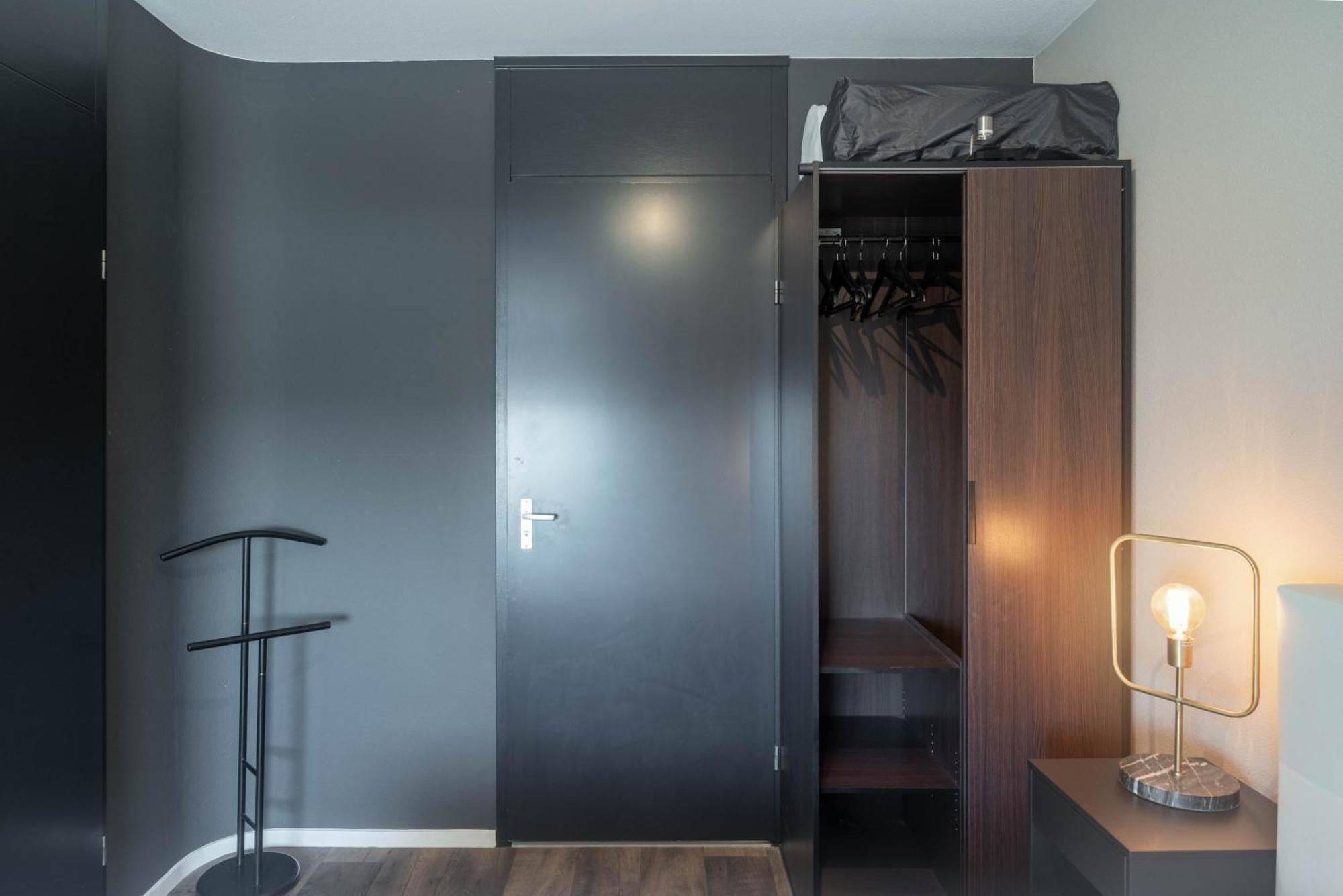 Zuiderzeestate 35, Prachtig Appartement Aan Het Ijsselmeer Makkum Bagian luar foto