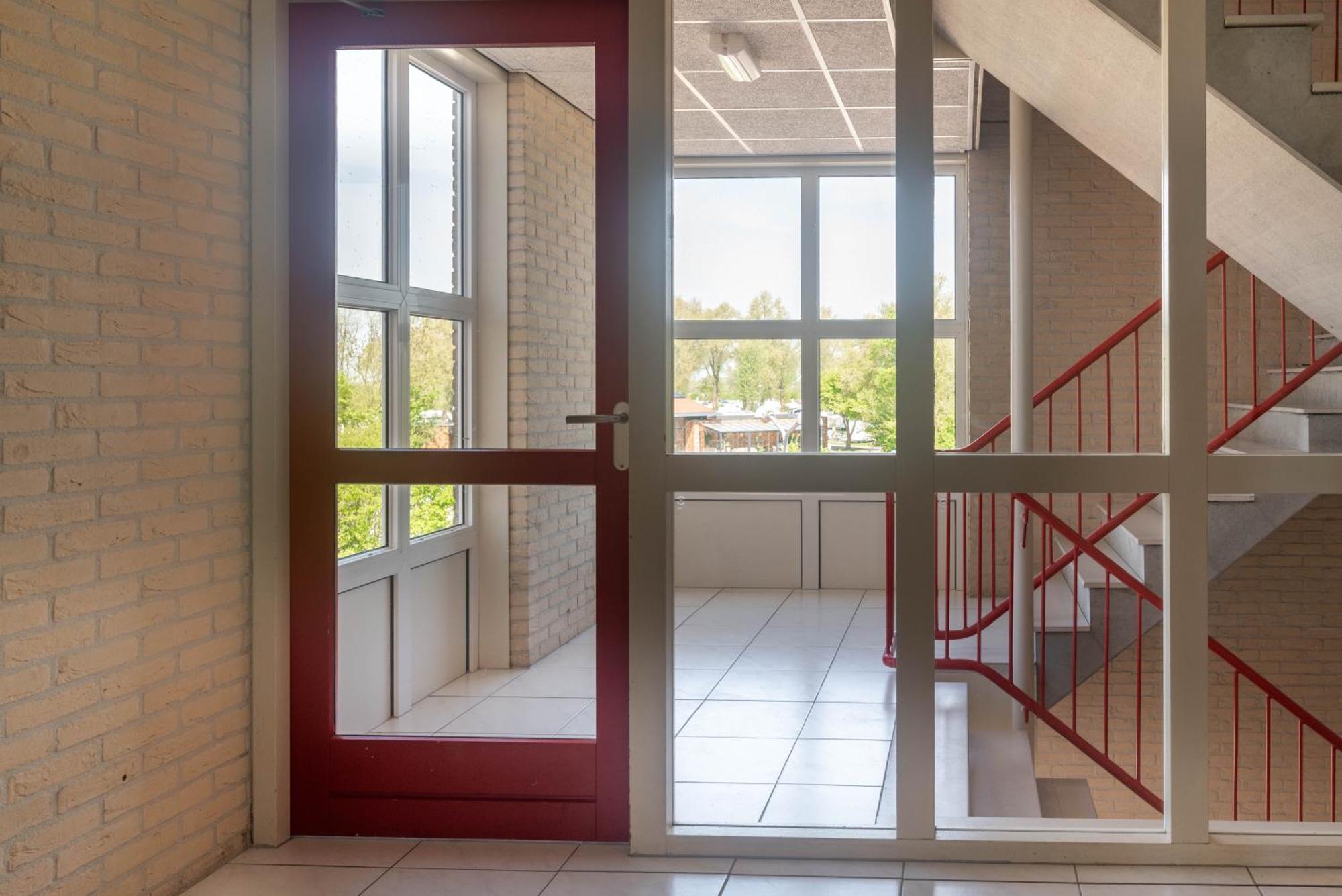 Zuiderzeestate 35, Prachtig Appartement Aan Het Ijsselmeer Makkum Bagian luar foto
