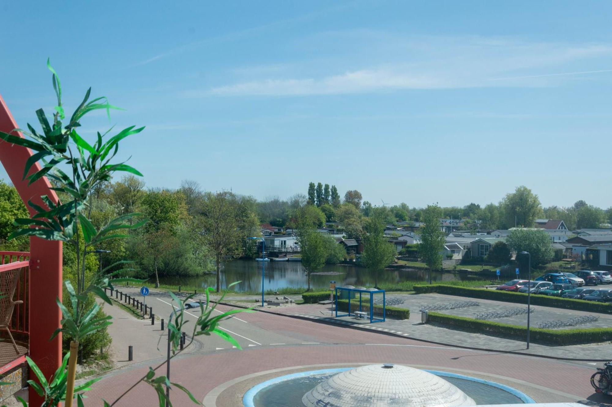 Zuiderzeestate 35, Prachtig Appartement Aan Het Ijsselmeer Makkum Bagian luar foto